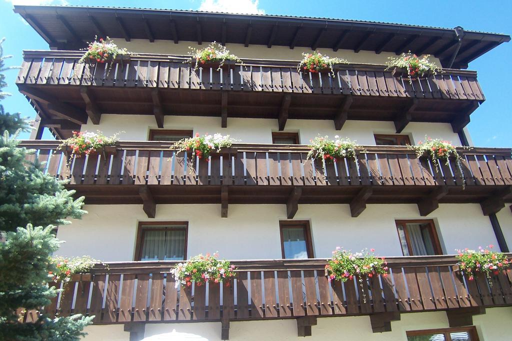 Sport Hotel Astoria La Villa  Dış mekan fotoğraf